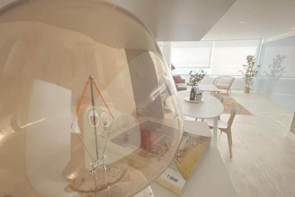 מאלגה Moderno Y Completo Apartamento Frente Al Mar מראה חיצוני תמונה