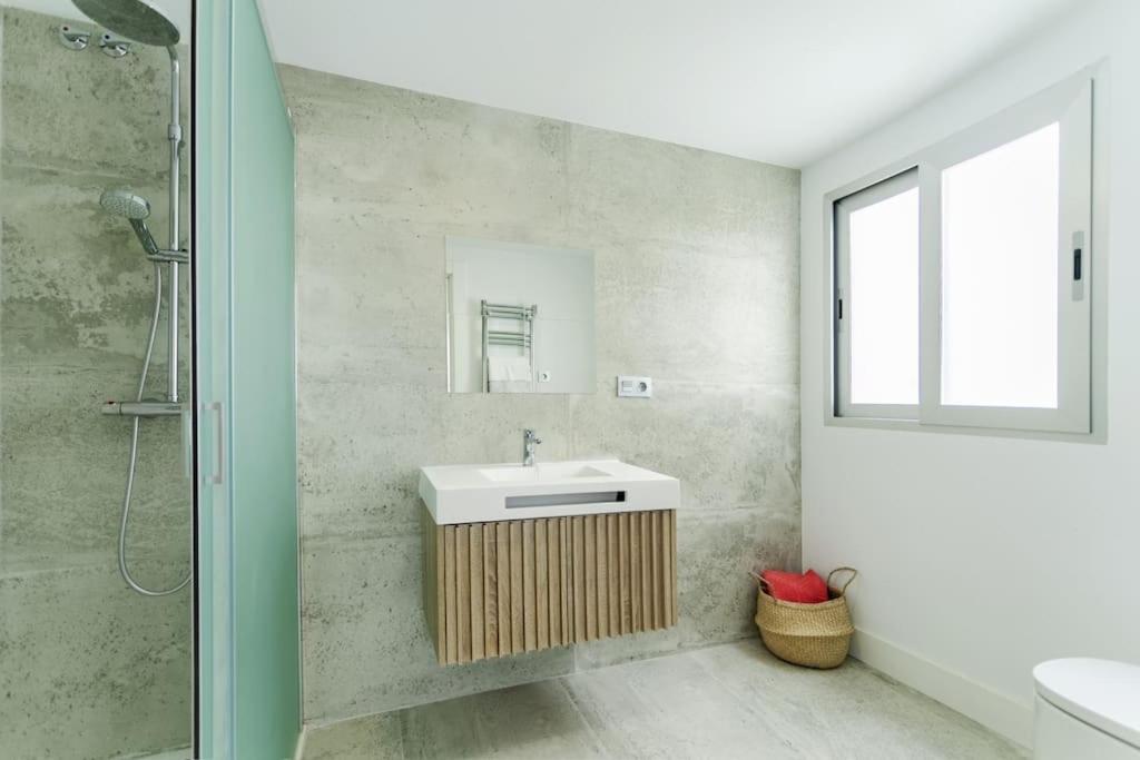 מאלגה Moderno Y Completo Apartamento Frente Al Mar מראה חיצוני תמונה